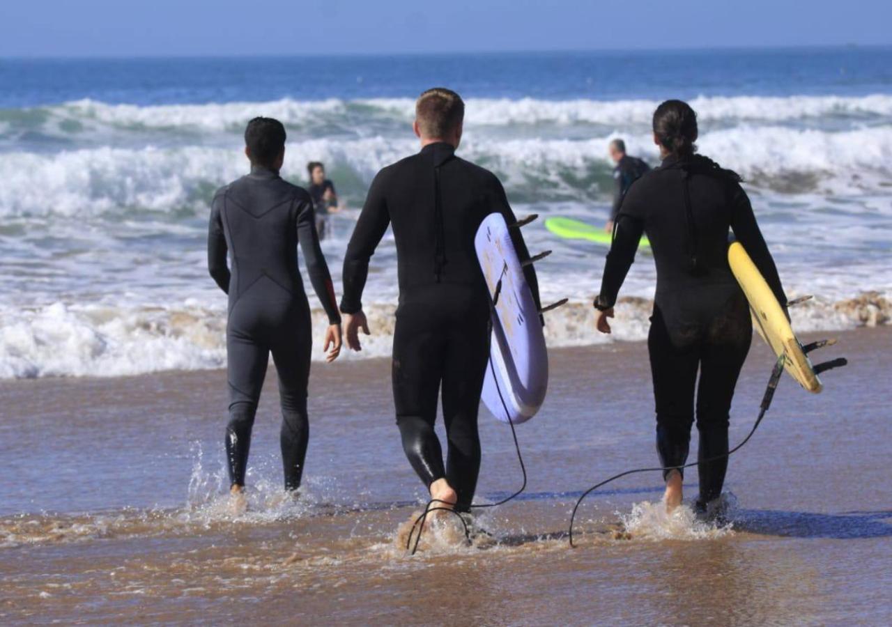 Sable Surf Camp *